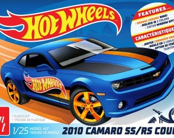 Revell 1/25 2010 Chevy Camaro Hot Wheels model kit