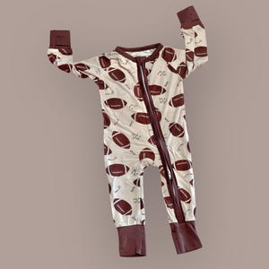 Pijama de bambú con diseño de fútbol, pijama de bambú para bebé, pijama convertible con cremallera, pijama de bambú, mono de bambú con cremallera, baby shower, regalo para baby shower