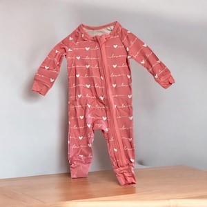 Pink LOVE Bamboo Pajamas, Bamboo Baby Pajamas, Bamboo Sleeper, Bamboo Zipper Romper, Baby Shower, Baby Shower Gift, Valentines Bamboo Pajama