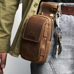 Leather Waist Bag, Phone Belt bag, Leather Phone case, Personalized Phone Wallet, Waist Pouch, Cellphone Holster, Gift for Him, Gift for her
