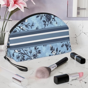 Blue Toile Makeup Bag, Toile Makeup Bag, Toiletries Bag, Toile Cosmetic Pouch, bridal makeup bag, travel toiletries, Travel Toiletries