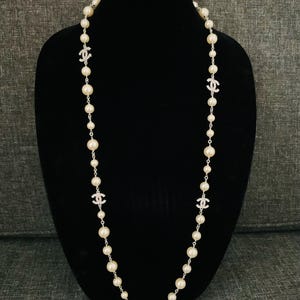 Vintage Chanel necklace