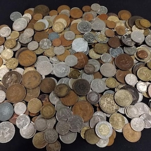 1.9 Kilos bulk foreign coins - mixed world coins - free post