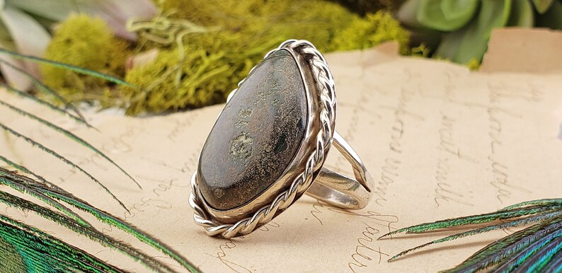 Vintage Sterling Silver Green Jasper Gemstone Ring