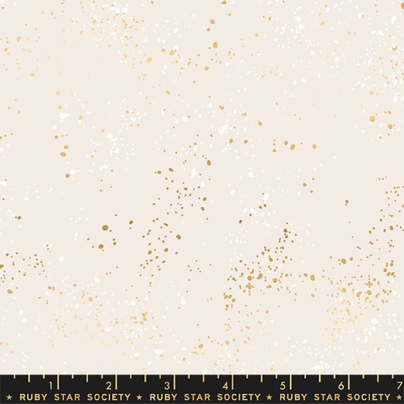 Ruby Star: Speckled Wideback in White Gold Ruby Star: Speckled Wideback in White Gold