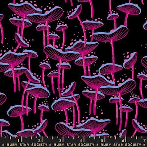 Ruby Star Society - Collezione Glow Garden - Funghi in nero