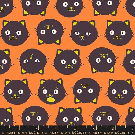 Good Spirits: Scaredy Cats in Pumpkin GLOW IN THE DARK Good Spirits: Scaredy Cats in Pumpkin GLOW IN THE DARK