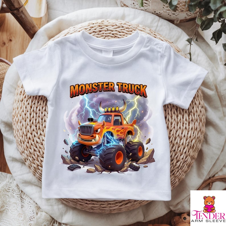 Camiseta Monster Truck, inspirada en el Monster Truck El Toro de Monster Jam, regalo de cumpleaños, regalo personalizado para niños, regalo para pequeños amantes de los camiones. White