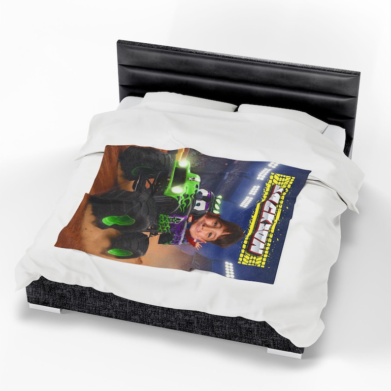 Gepersonaliseerde monstertruckdeken: Monster Jam Grave Digger Monster Truck, verjaardagscadeau, aangepast kindercadeau, cadeau peuter vrachtwagenliefhebber afbeelding 5