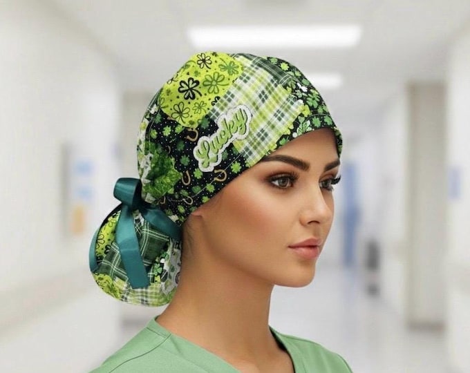 St.Patrick’s Day Lucky Green Surgical Scrub Cap with Ponytail Nurse Uniform Hat for Operating Room