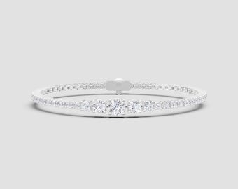 925 Sterling Silver Graduating Round Moissanite Tennis Bracelet | 8ct Total | DEF Color VVS1-2 Clarity | Fuego Jewels