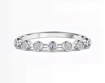 Bezel-Set Lab-Grown Diamond Ring | D–E Color / VVS1–2 Clarity | 7-Stone Band in Silver, 10K 14K 18K Gold & Platinum | Fuego Jewels