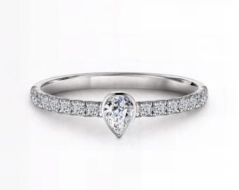 Pear Bezel Solitaire Lab-Grown Diamond Ring | D–E Color / VVS1–2 Clarity | Silver, 10K 14K 18K Gold & Platinum | Fuego Jewels
