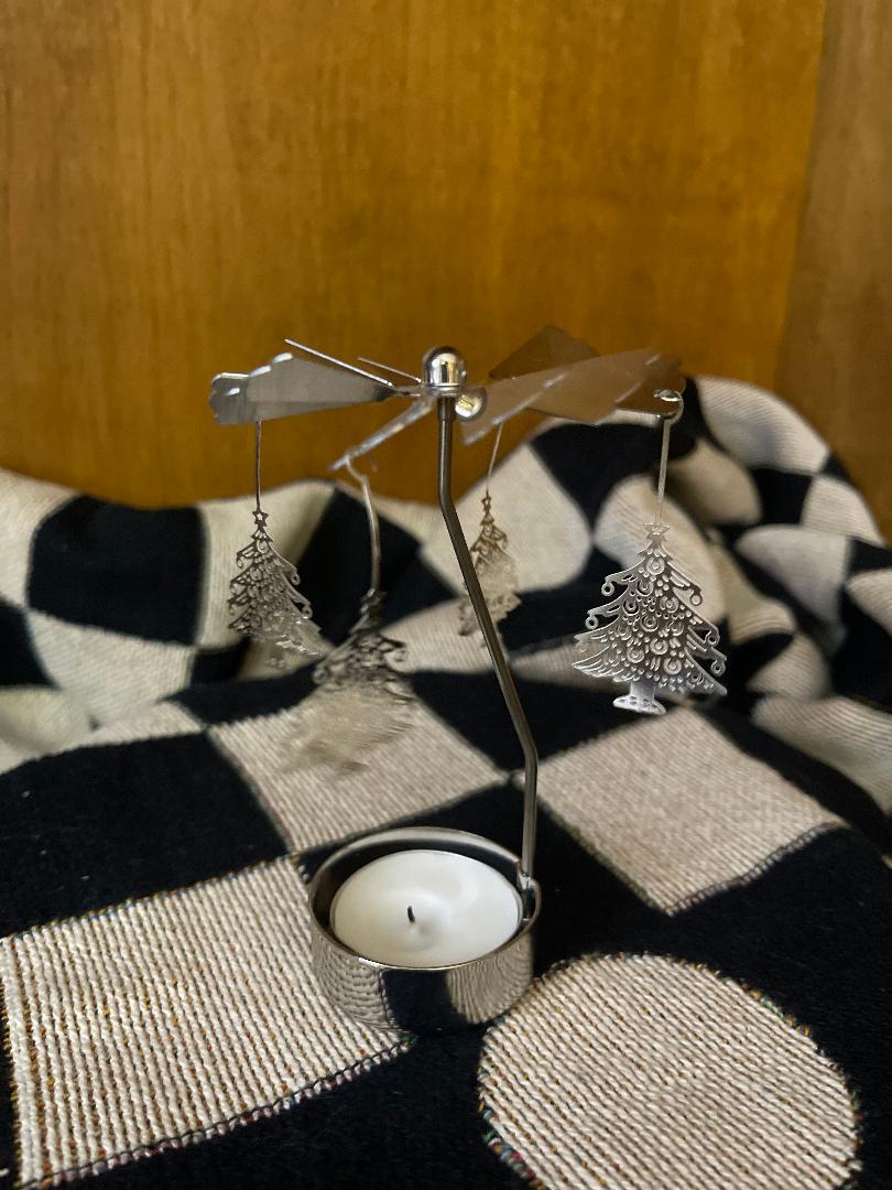クリスマスツリー型回転キャンドルホルダー - Etsy 日本