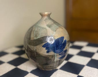 タン色のストライプ柄スタジオ陶器の花瓶 - Etsy 日本