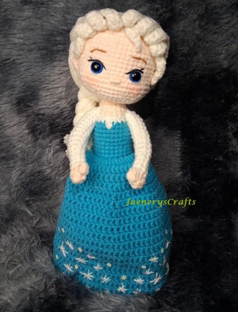 Reversible Anna and Elsa Amigurumi Pattern, Topsy-Turvy Crochet Doll Pattern, Disney Frozen Handmade Toy image 4