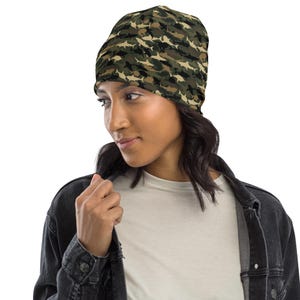 Shark Camouflage Print Beanie Hat, All Over Print Shark Camo Beanie Cap, Casual Streetwear Winter Beanie, Warm Headwear, Comfy Unisex Beanie