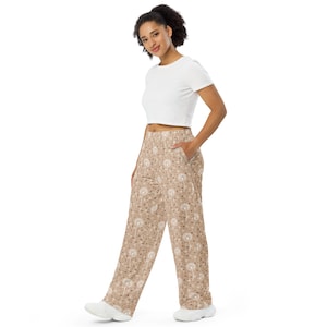 Dandelion Flowers Print PJ Pants, Aesthetic Floral AOP Loungewear Wide Leg Pants with Pockets, Hippie Pants, Loose Rave Pants, Unisex, Gifts