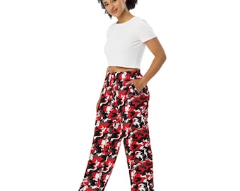 Red Camouflage Printed Wide Leg Pants, AOP Camo Military Streetwear PJ Pants with Pockets, Lounge and Sleepwear, Palazzo Pants, Unisex