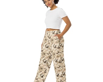 Beige Camouflage Printed Wide Leg Pants, AOP Camo Military Streetwear PJ Pants with Pockets, Lounge and Sleepwear, Palazzo Pants, Unisex