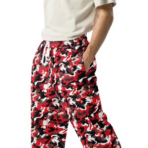 Camouflage Printed Joggers, AOP Camo Military Streetwear Jogger Pants, Casual Gym Workout Joggers Trouser, Loungewear, Unisex, Camo Clothing