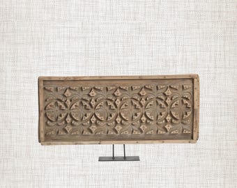 Molde de hormigón de madera vintage | Arte mural floral con círculos repetitivos | Decoración con materiales arquitectónicos recuperados | Hogar bohemio