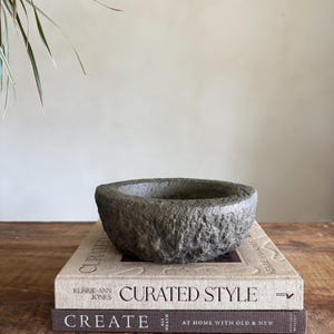 Jardinière antique en pierre lourde | Bol en calcaire sculpté à la main
