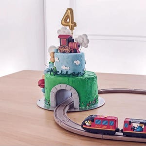 3D-geprinte taarttunnelmaker: taartdecoratietool met treinthema