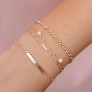 Modern Pearl Bracelet | 14kt Gold Filled or Sterling Silver | Freshwater Pearls