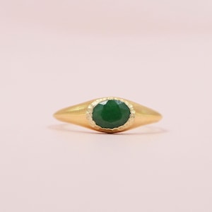 Green Emerald Beryl Gemstone Signet Ring, Gold Signet Ring