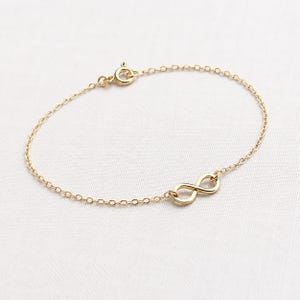 Winziges Infinity Armband 14kt Gold Fill