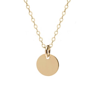 Gold Disc Necklace | 14kt gold filled | Minimalist Delicate Jewelry