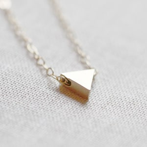 Tiny Triangle Necklace | Dainty Gold Necklace | 14kt Gold Filled Chain