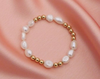 Pearl Beaded Stretch Bracelet, 14kt Gold Filled Bracelet, Freshwater Pearl Jewelry