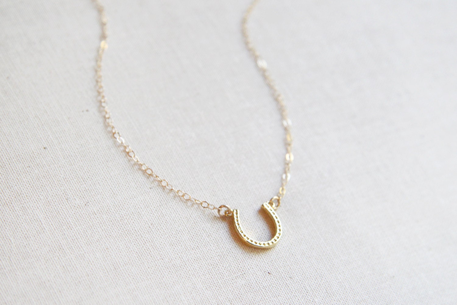 Gold Horseshoe Necklace | Tiny Horseshoe Necklace - Etsy Canada