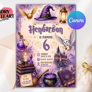 Puede incluir: Una tarjeta de invitación de cumpleaños morada y dorada con un sombrero de mago, un castillo, un búho nival, una botella de poción, un caldero y libros. El texto dice: Hendarson IS TURNING 6, SATURDAY AUGUST 15, 2026, 02:00 PM - 05:00 PM, MAGIC WIZARD HOUSE, 123 MAGIC WAY, ENCHANTED CITY, CA, RSVP TO JESS 123-456-7895 BY AUGUST 9.