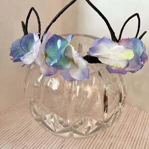 Flower Tiara, Floral Wreath, Hair Accessory, Flower Crown, Bridal Party, Fairy Costume, Fairy Wedding, Spring Flower Crown, Festival Costume