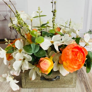 Everyday centerpiece, spring floral arrangement, housewarming gift, wedding arrangement, year round centerpiece, magnolia arrangement image 1