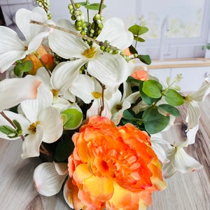 Everyday centerpiece, spring floral arrangement, housewarming gift, wedding arrangement, year round centerpiece, magnolia arrangement image 10