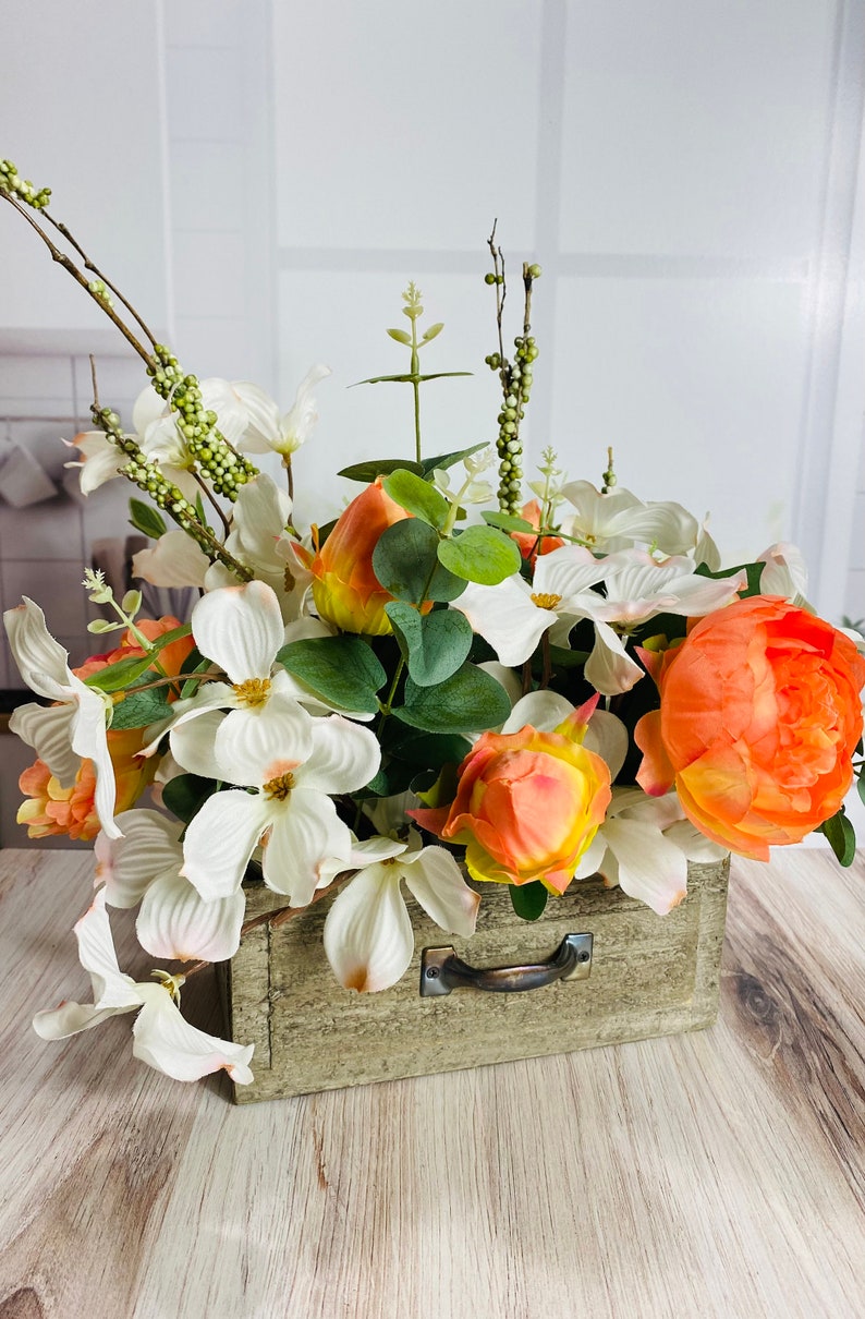 Everyday centerpiece, spring floral arrangement, housewarming gift, wedding arrangement, year round centerpiece, magnolia arrangement image 9