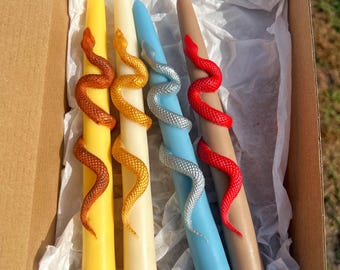Bougies coniques serpent peintes à la main, ensemble de bougies serpent (1–6), décoration sorcière, esthétique gothique pour la maison, bougies minimalistes faites main
