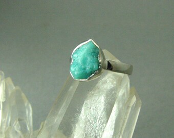 Raw Turquoise and Sterling Silver ring / Size 7