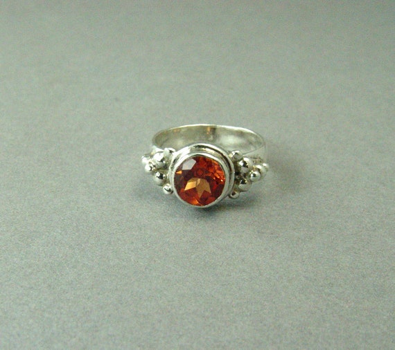 Vintage Padparadscha Sapphire Ring Size 7 / Sterl… - image 4