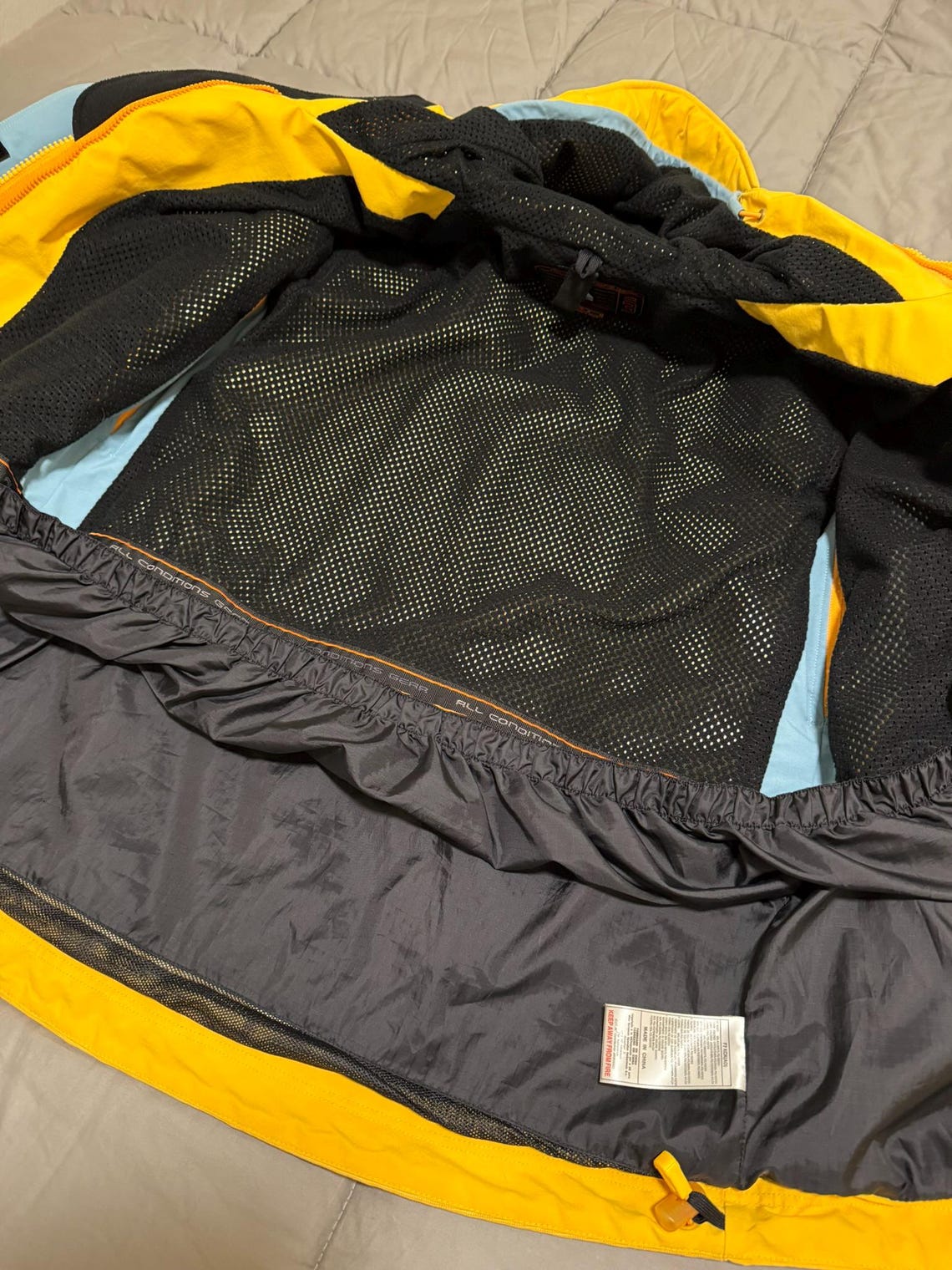 Vintage Nike ACG Snowboarding Dungarees Size L