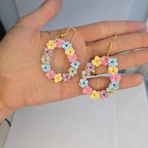 Easter Flower  Earrings, Easter egg flowers earrings, pastel floral spring earrings , Pastel Easter earring, easter egg earrings
