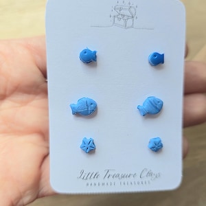 Micro Ocean Fish - Seestern Ohrring Set - Blauer Fisch Seestern Ohrstecker - Handgemachte Ohrringe aus Polymer Clay - Süßes Meer Geschenk für Kinder & Erwachsene