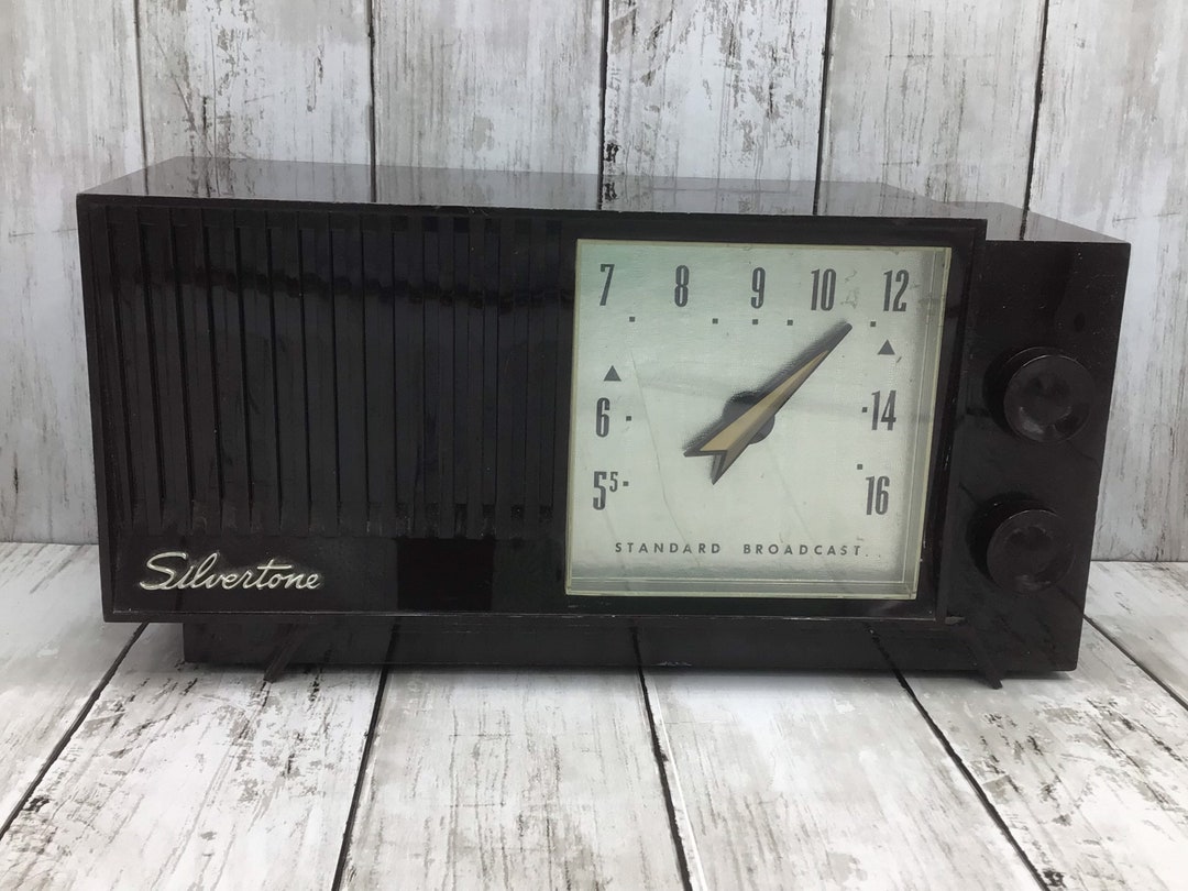 Vintage Sears Silvertone Radio, 1948 Tube Working Radio, Silvertone
