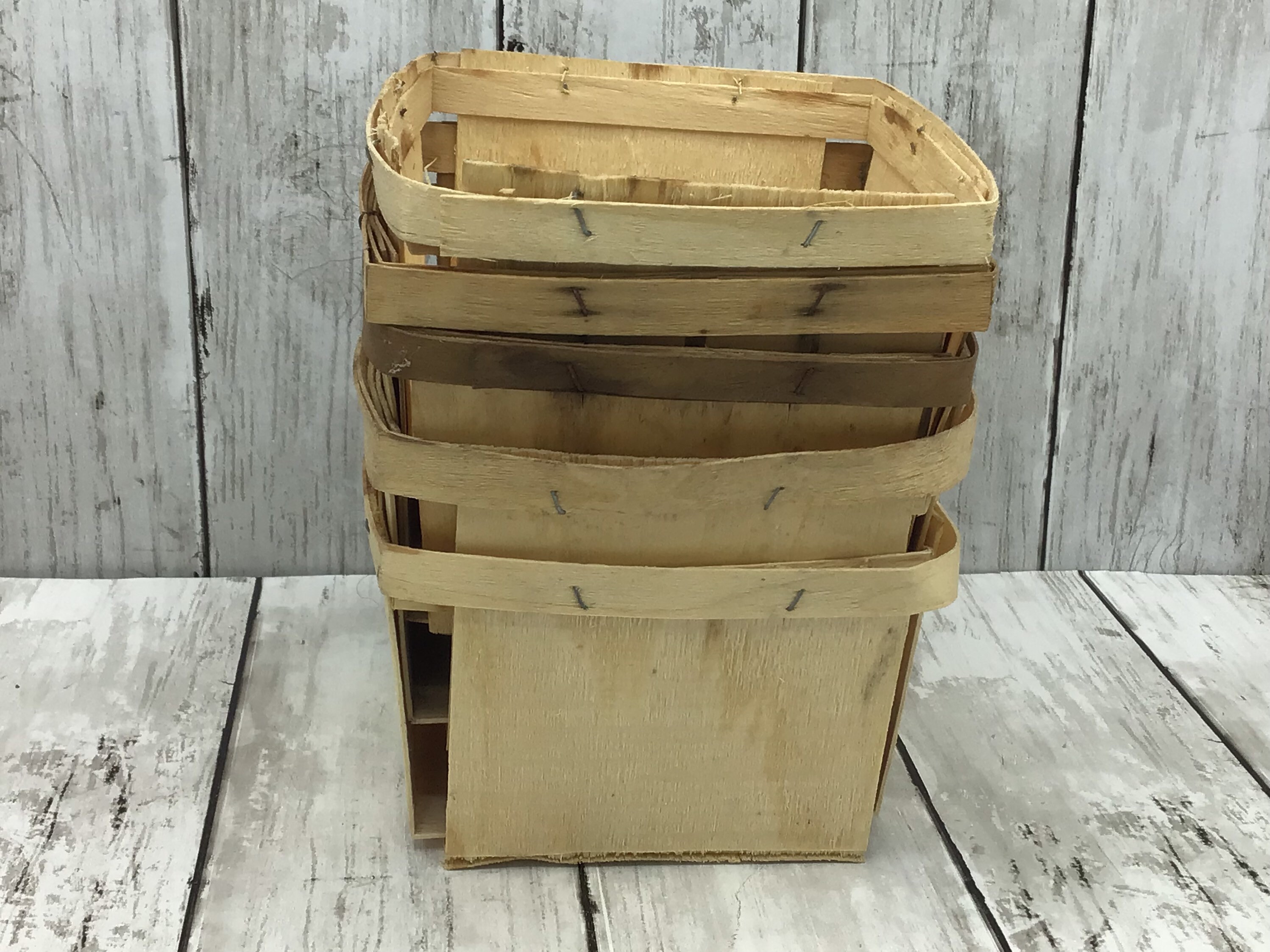 Vintage Berry Baskets Set of 5, Wood Fruit Baskets, Wood Quart Berry