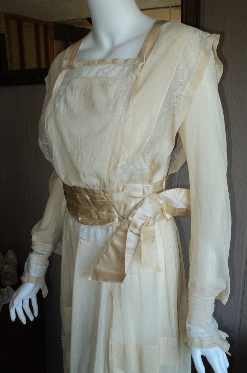 FINAL SALE Antique Edwardian Wedding Gown Dress Original Size 6 Silk Lace wide Satin Sash 1910s Teens Wearable Bridal image 4