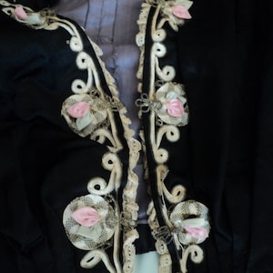Exquisite Antique Victorian Silk Bodice with Metallic Soutache Ribbonwork Trim Original Stays Ruched Sleeves Excellent Condition image 5